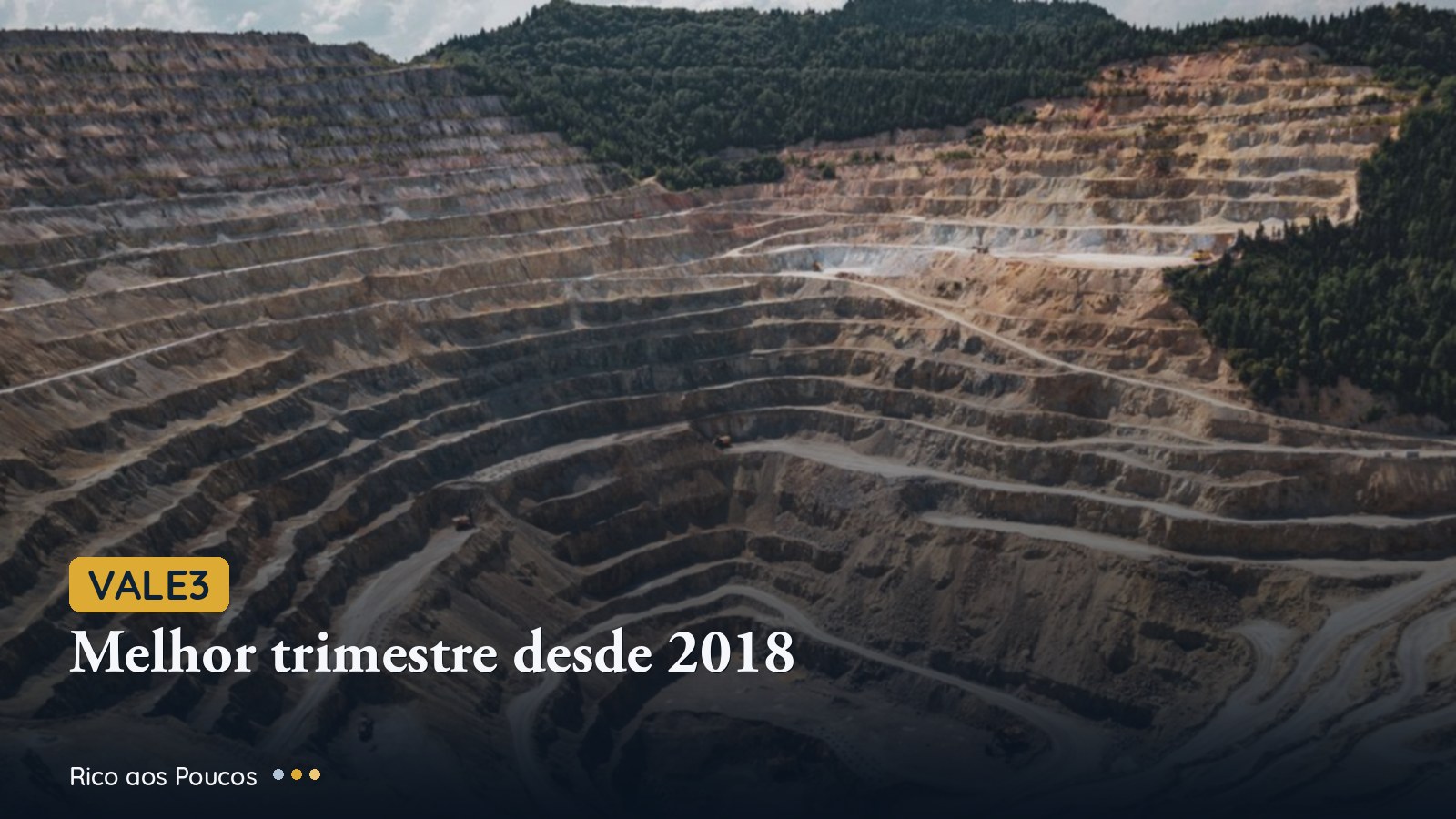 Mina de minério de ferro da Vale em operação recorde contrastando com o gráfico de queda da ação VALE3