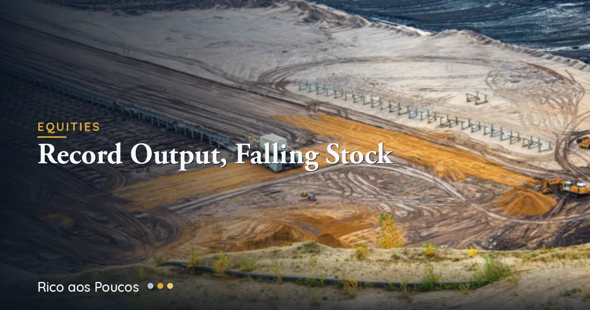 A Vale iron ore mine running at record output set against the falling price chart of VALE3 shares